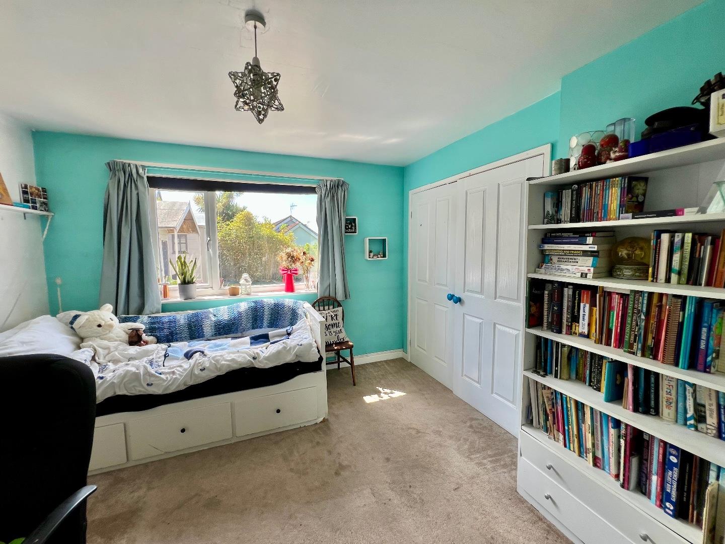 Marine Drive, Ogmore-By-Sea, Vale of Glamorgan, CF32 0PJ